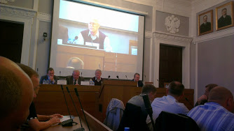 ����������